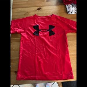 UnderArmour tshirt